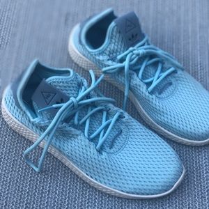 PHARRELL WILLIAMS TENNIS HU SHOES